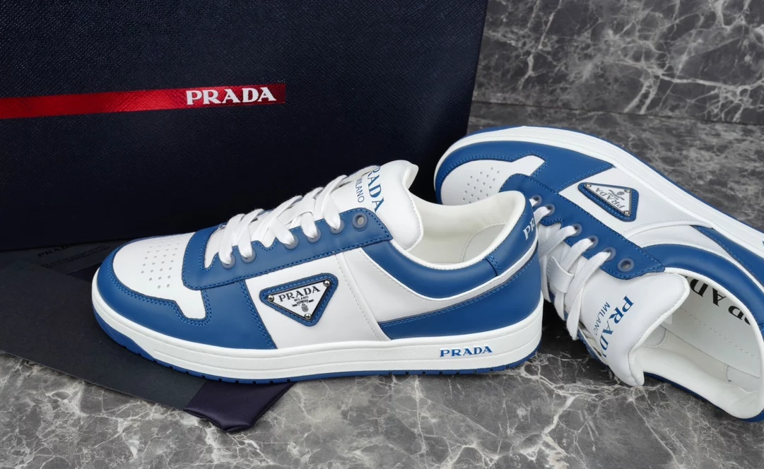 Pra*a downtown leather sneakers in white and lacquer blue- prd011