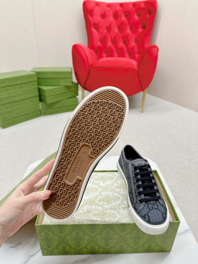 men's G*u*i tennis 1977 sneaker - gc238