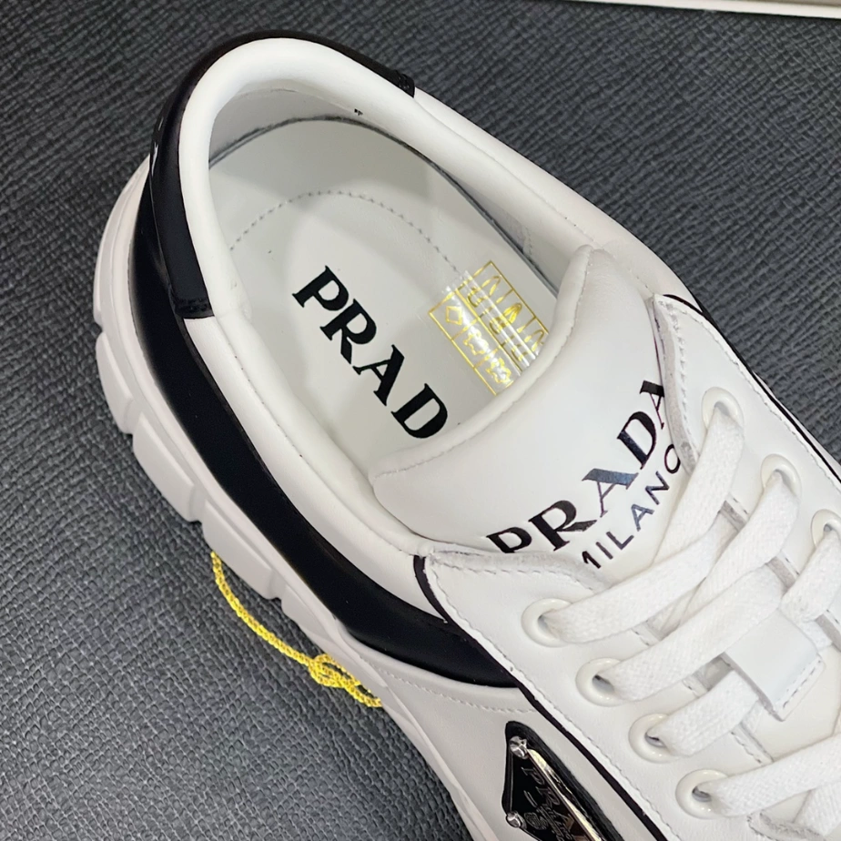 Pra*a leather sneakers - prd032