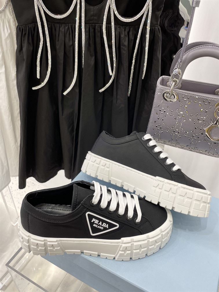 Pra*a double wheel re-nylon gabardine sneakers black - prd086