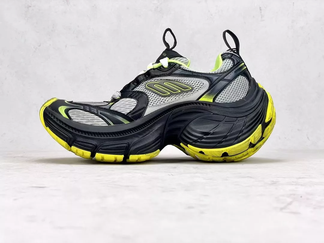 Ba*len*cia*ga men's 10xl sneaker in grey/yellow - bb272