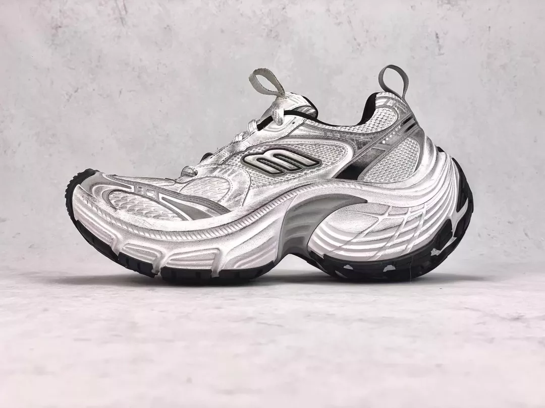 Ba*len*cia*ga men's 10xl sneaker in white/black/gris - bb273