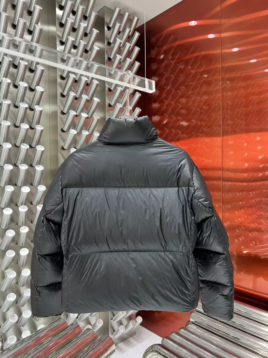 Can*a Go*e cypress cropped puffer jacket - repgod.org