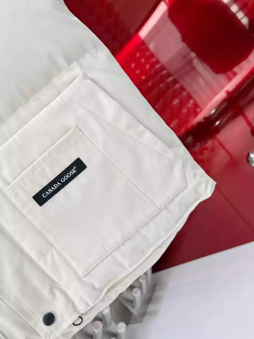 Can*a Go*e freestyle crew vest - repgod.org