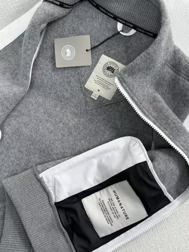 Can*a Go*e mersey vest kind fleece humanature - cg008