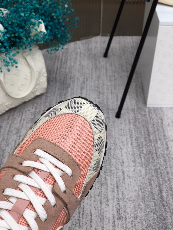 LV RUN AWAY SNEAKER