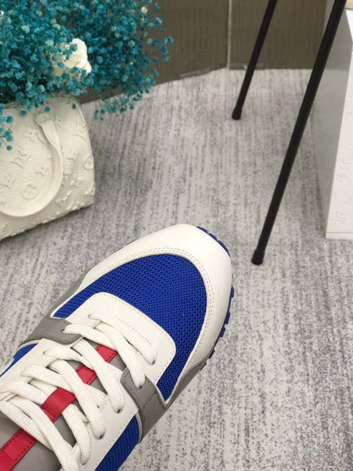 LV RUN AWAY SNEAKER