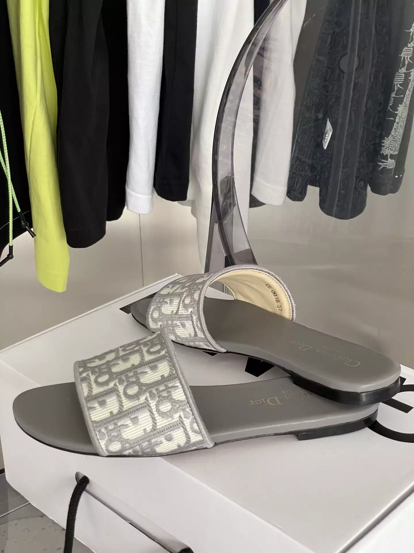 D*or new arrival - sdd027