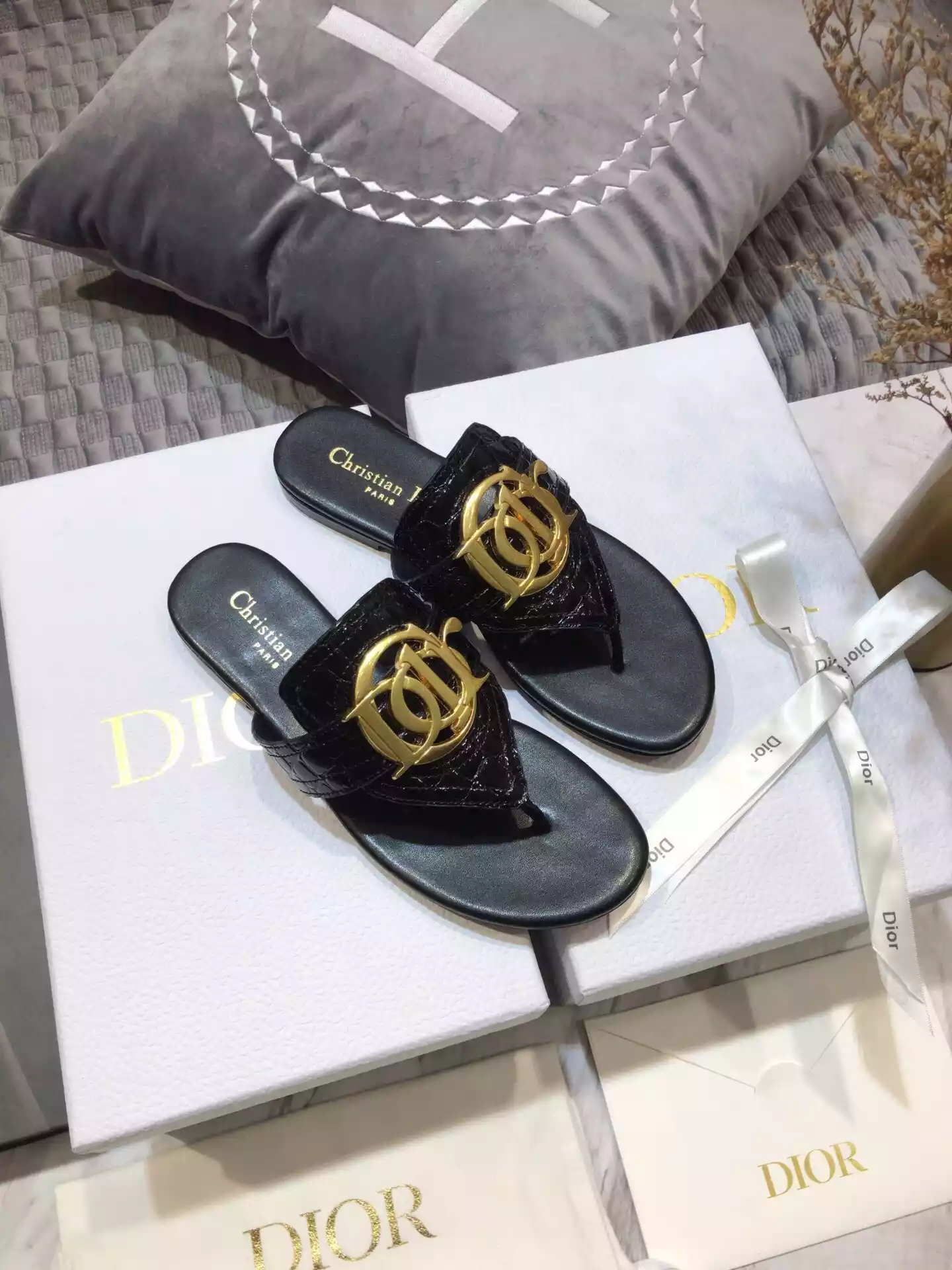 D*or slippers - sdd007