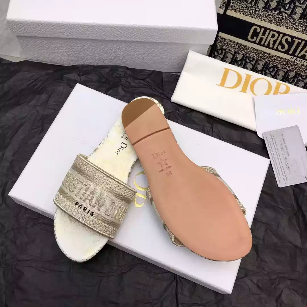D*or slippers - sdd015