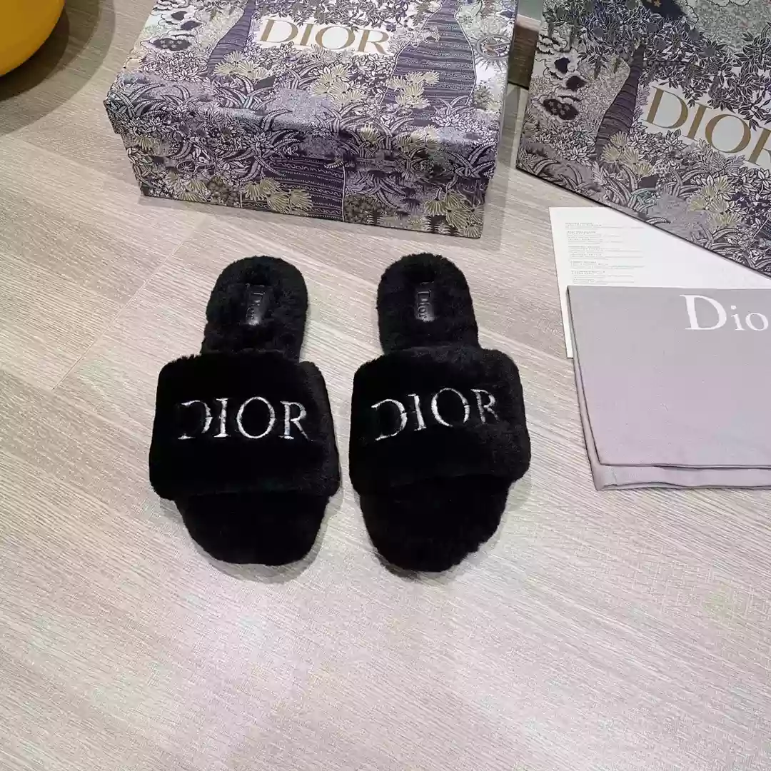 D*or slippers - sdd017