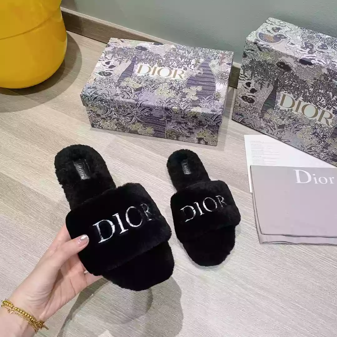 D*or slippers - sdd017