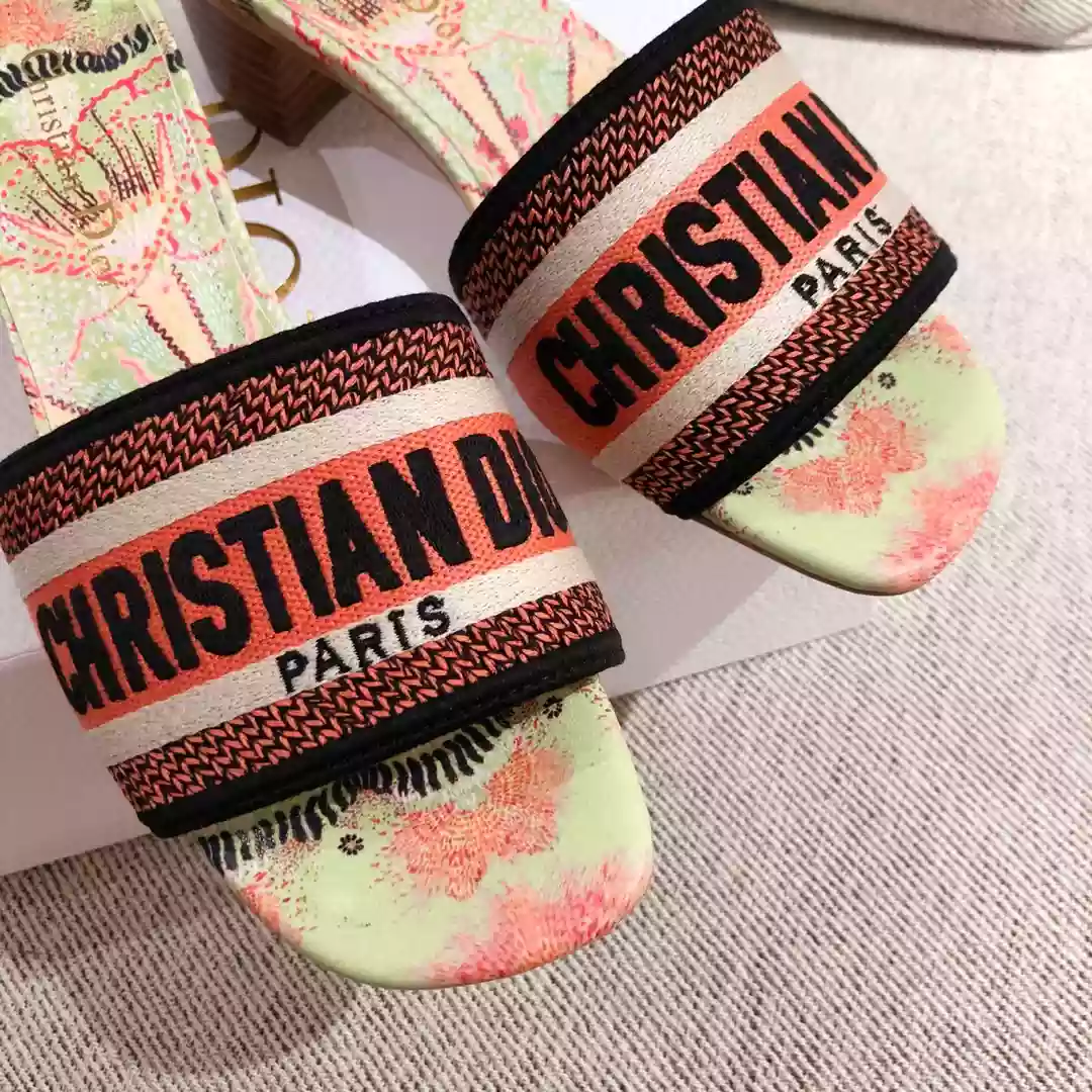 D*or slippers - sdd018