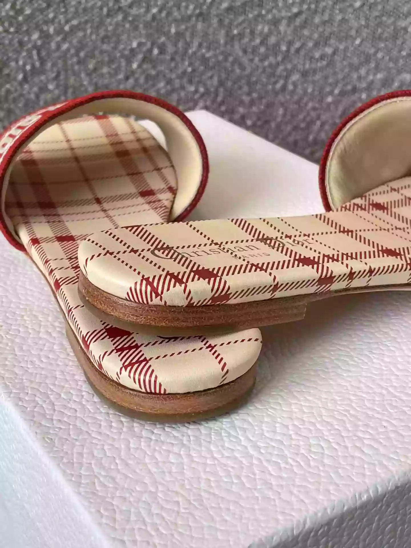 D*or slippers - sdd024