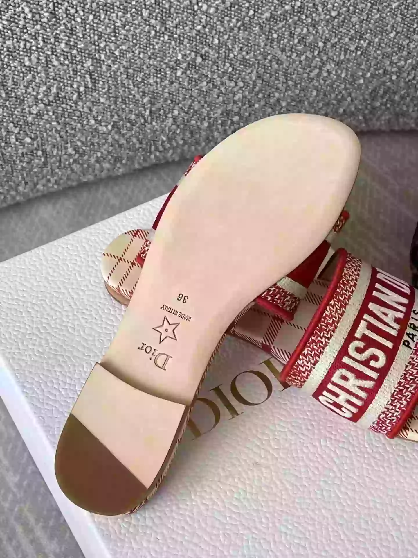 D*or slippers - sdd024