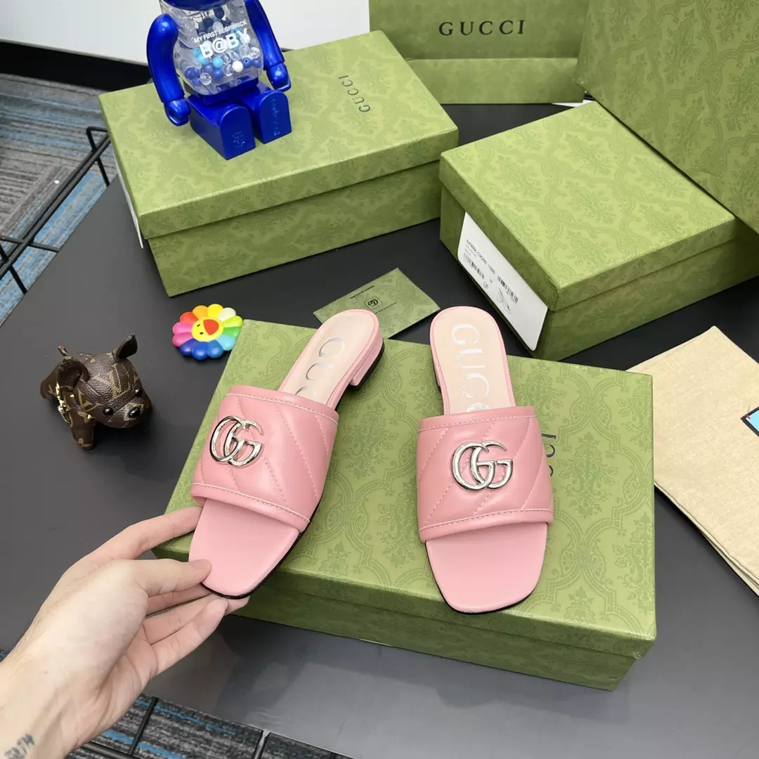 G*u*i slippers - sdg028