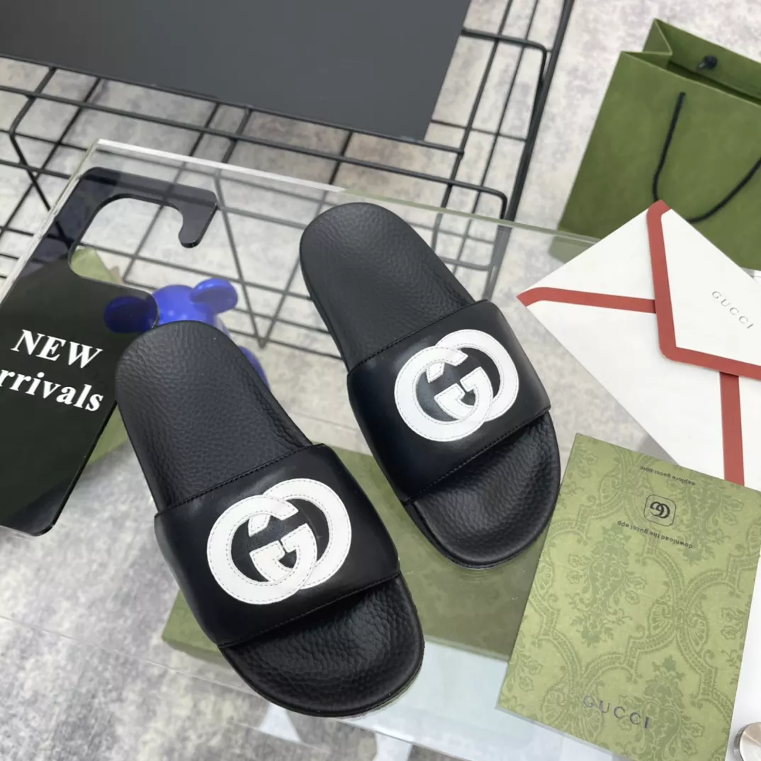 G*u*i slippers - sdg033