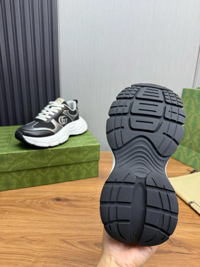 G*u*i sneaker - gc273