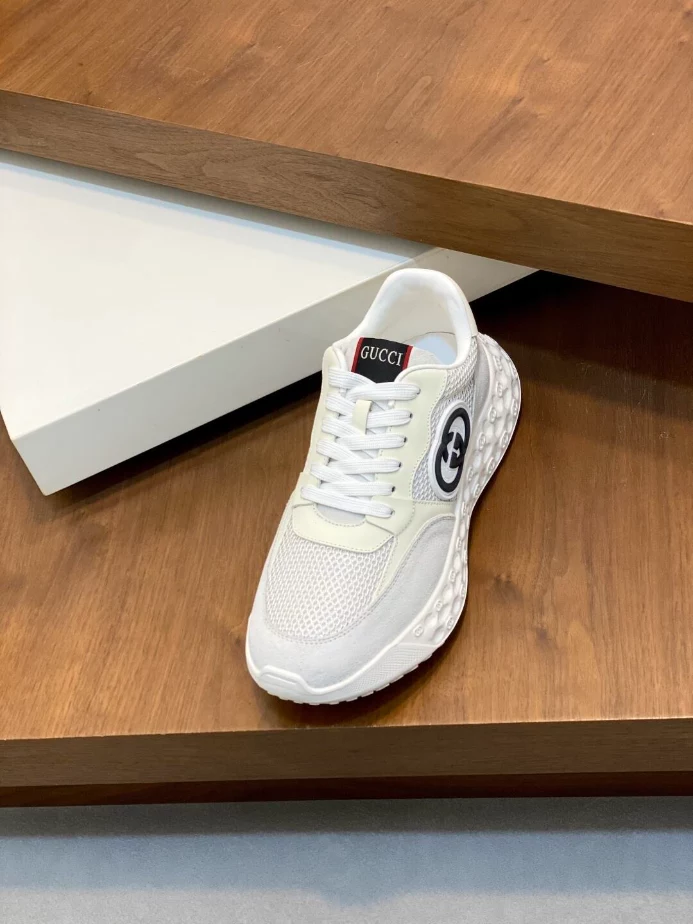 men's G*u*i sneaker - gc272