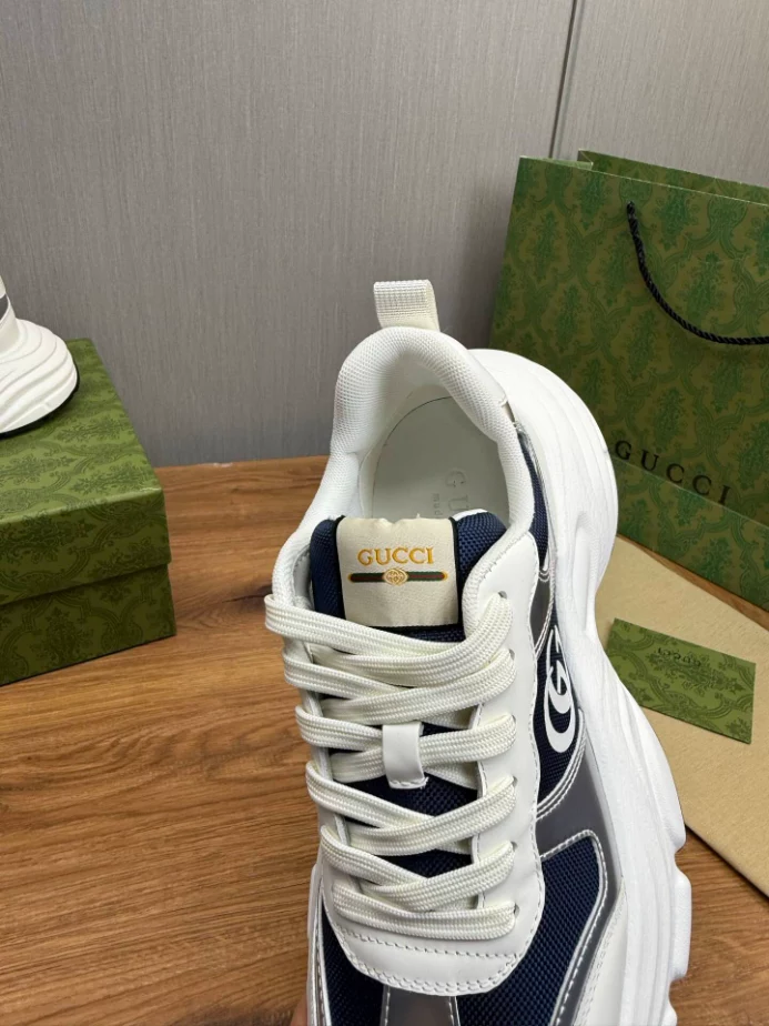 G*u*i sneaker - gc275