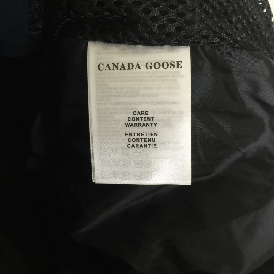 Can*a Go*e jacket